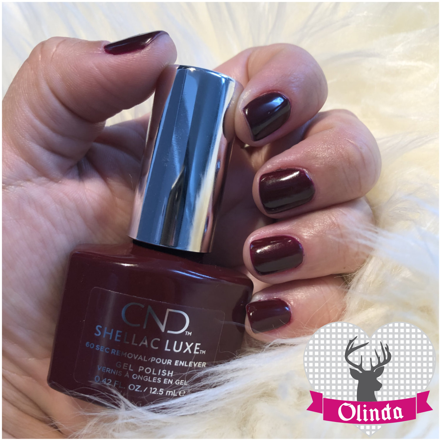 Maniküre mit Shellac Deluxe Maniküre mit Shellac Deluxe