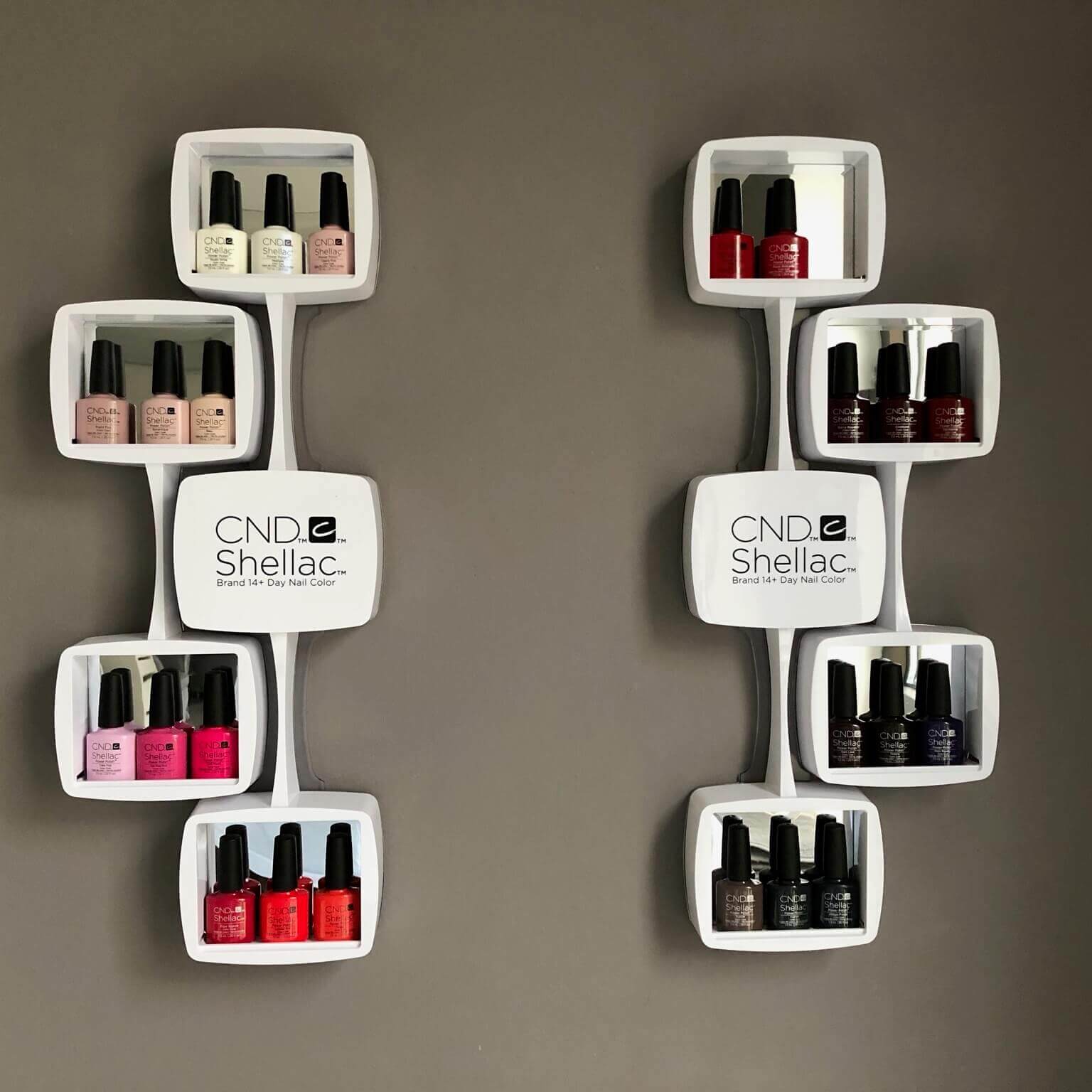 Auswahl an CND Shellac im Olinda Kosmetikstudio